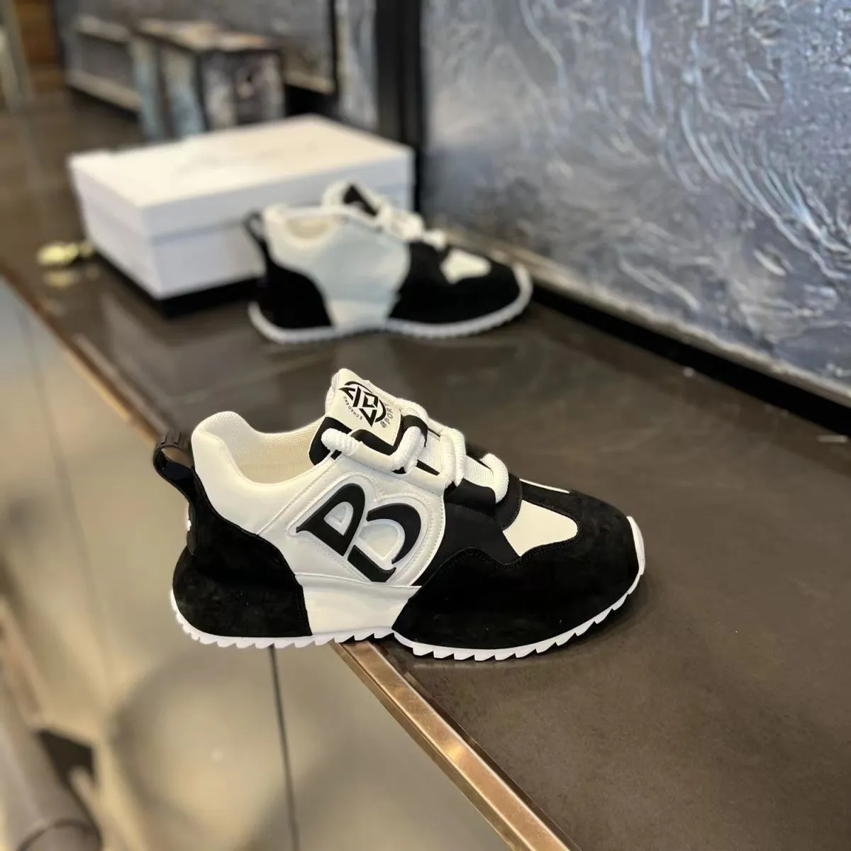 2025 Men's Casual Sneakers: Comfortable Height-Increasing Lightweight Soft-Sole Torre Shoes for Autumn & Winter - Stylish All-Match Footwear showcase 4
