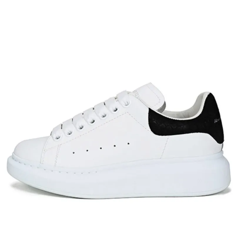 White Black Velvet