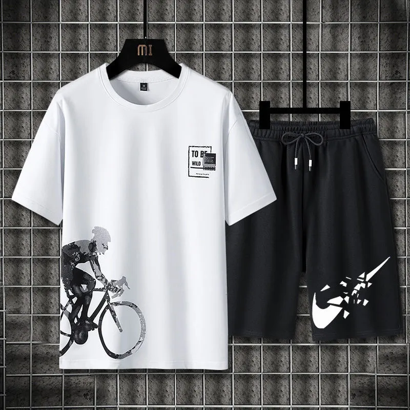 Men's Summer Ice Silk T-Shirt - Trendy Loose Fit Casual Short Sleeve Top for Teens & Adults, Breathable & Stylish Fashion showcase 3