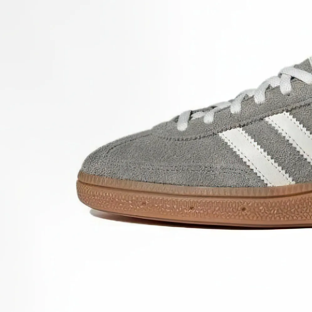 Adidas Spezial Shoes White Blue Gum Sole Casual Sneakers Trainers Unisex showcase 4