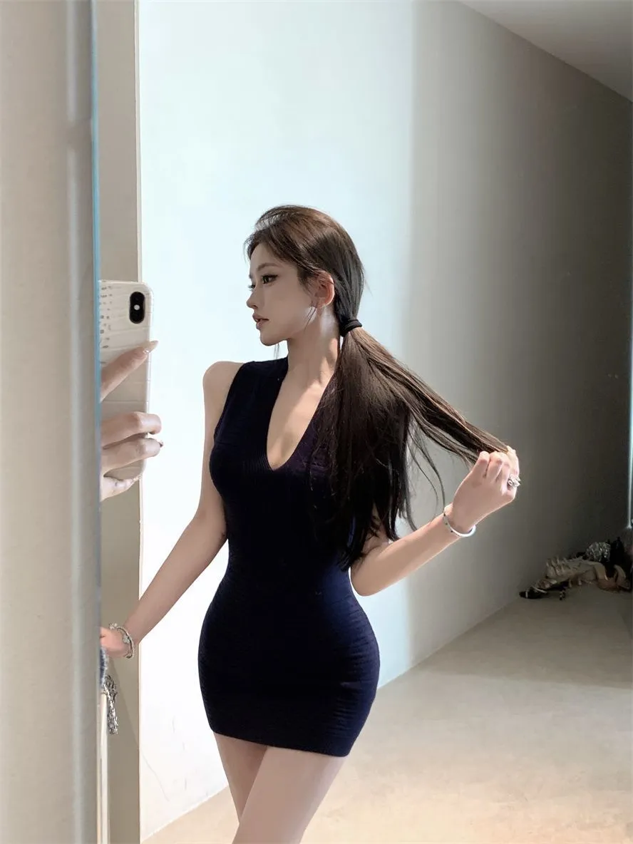 Women's V-Neck Sleeveless Knit Mini Dress - Sexy Figure-Hugging Tight Waist Hip Skirt for Summer showcase 16