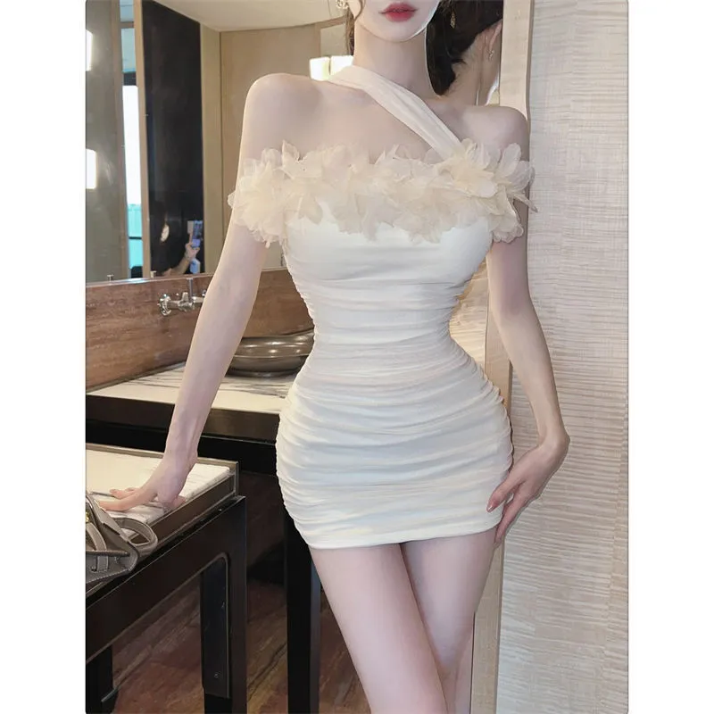 French Style Elegant Strapless Dress Women's Autumn Winter New Design Backless Tight Hip Short Skirt Fashionable Evening Party Wear thumbnail 4