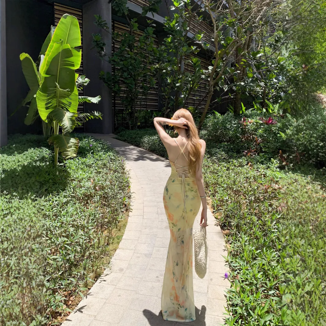 Women's Summer Floral Strappy Backless Maxi Dress, Vacation Style Suspender Skirt, Elegant Hip-Covering Fish Tail Design for Beach Parties thumbnail 4