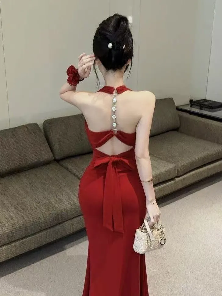 Elegant Burgundy Backless Maxi Dress for Women - Slim Fit, Bodycon, Summer Fashion, Sleeveless Evening Gown showcase 8