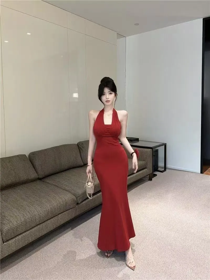 Elegant Burgundy Backless Maxi Dress for Women - Slim Fit, Bodycon, Summer Fashion, Sleeveless Evening Gown showcase 6