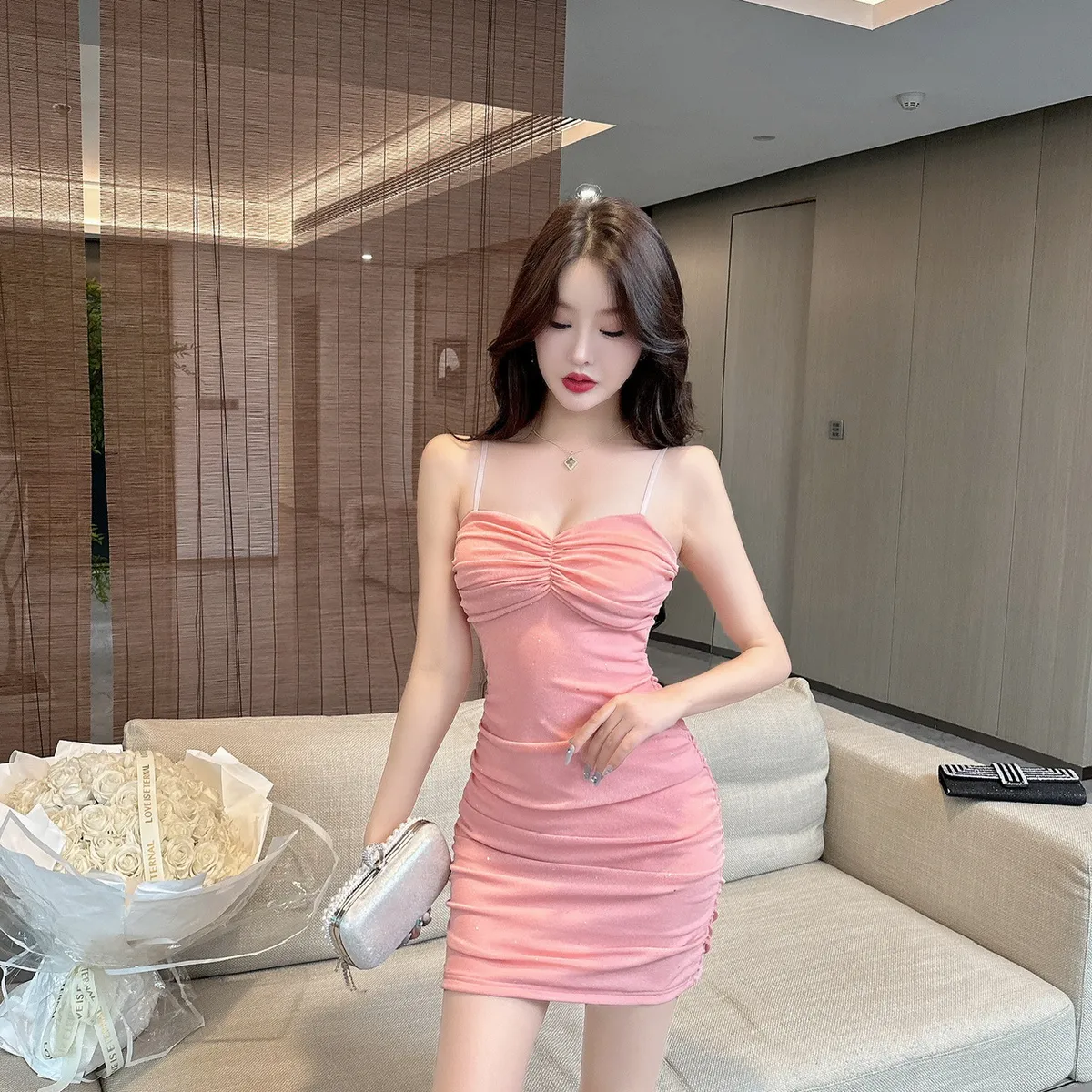 Women's Sexy Sequined Sleeveless Mini Dress for Nightclubs and Parties, Slim-fit Hip Skirt Design for a Glamorous Look showcase 4