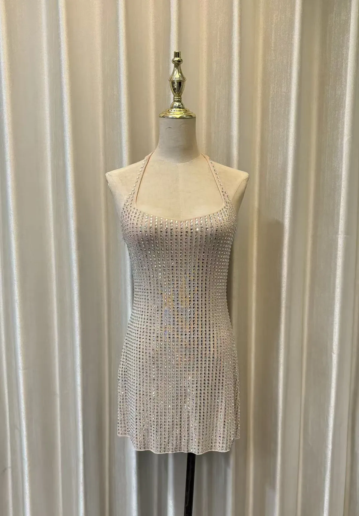 Elegant Halter Neck Rhinestone Embellished Bodycon Mini Dress for Women - Sexy Waist-Cinching Holiday Party Dress showcase 7