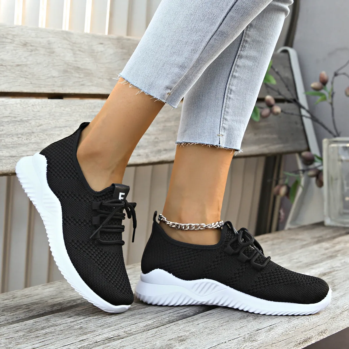 Women's Breathable Mesh Running Shoes - Lightweight Casual Sports Sneakers for Everyday Comfort and Fitness showcase 4
