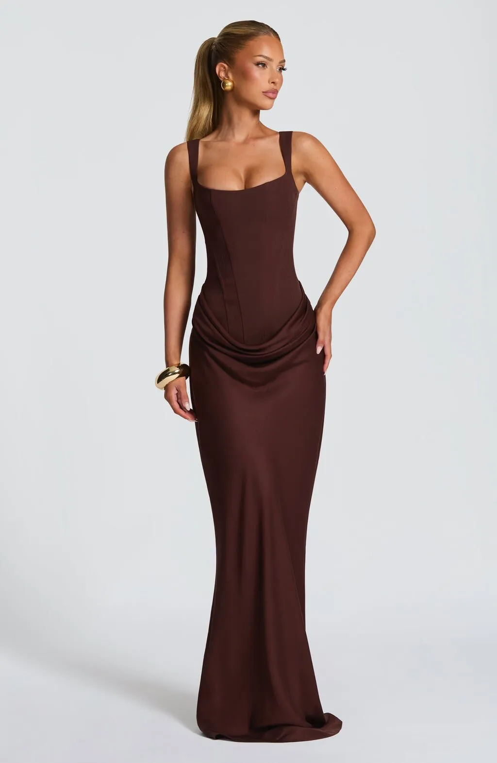 Women's Slim-Fit Fishbone Strap Long Bodycon Dress - Solid Color Elegant Sleeveless Evening Gown for Special Occasions showcase 18