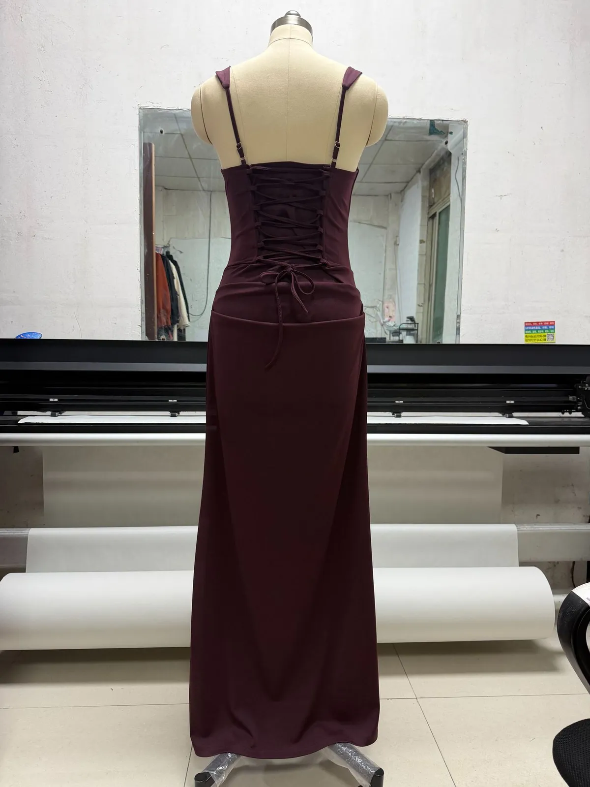 Women's Slim-Fit Fishbone Strap Long Bodycon Dress - Solid Color Elegant Sleeveless Evening Gown for Special Occasions showcase 10
