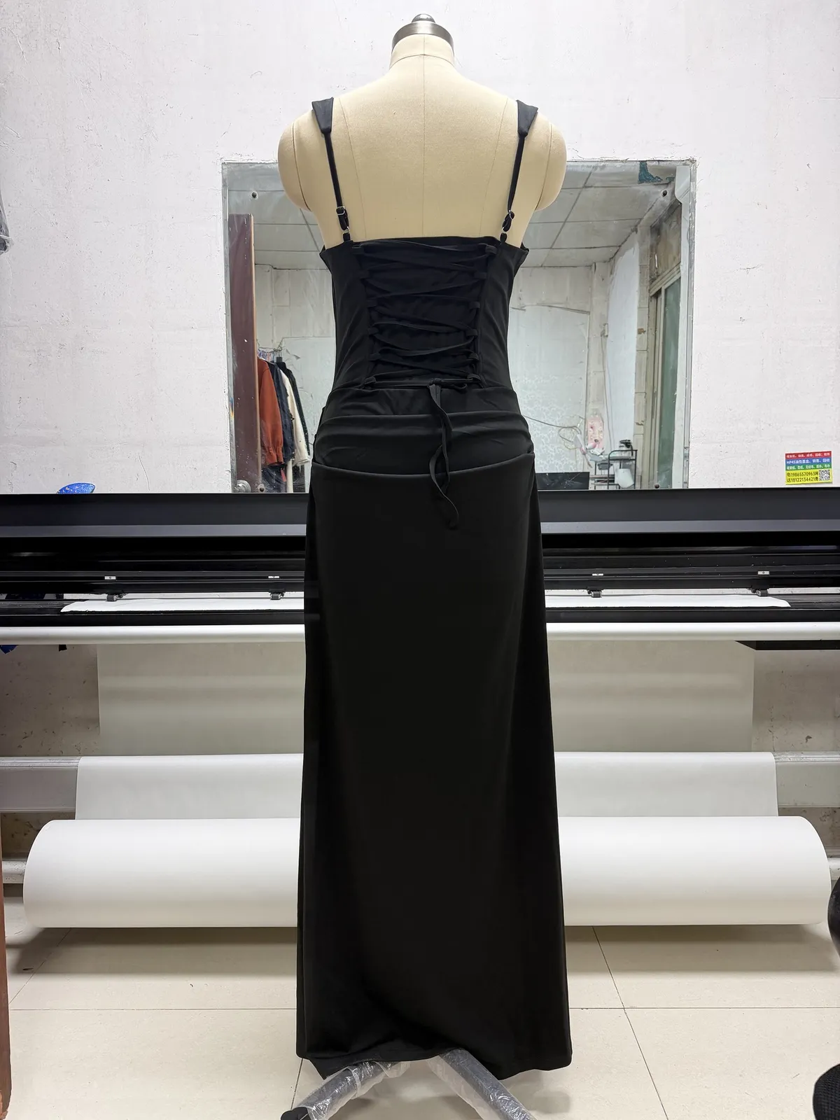Women's Slim-Fit Fishbone Strap Long Bodycon Dress - Solid Color Elegant Sleeveless Evening Gown for Special Occasions showcase 12