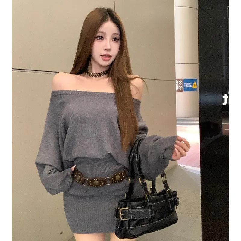 Women's Exquisite Knit Dress Off-Shoulder Long Sleeve Slim Fit Pure Desire Style Elegant Evening Party Dress for Fashionable Ladies thumbnail 4