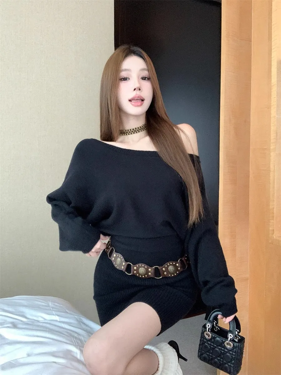 Women's Exquisite Knit Dress Off-Shoulder Long Sleeve Slim Fit Pure Desire Style Elegant Evening Party Dress for Fashionable Ladies showcase 7