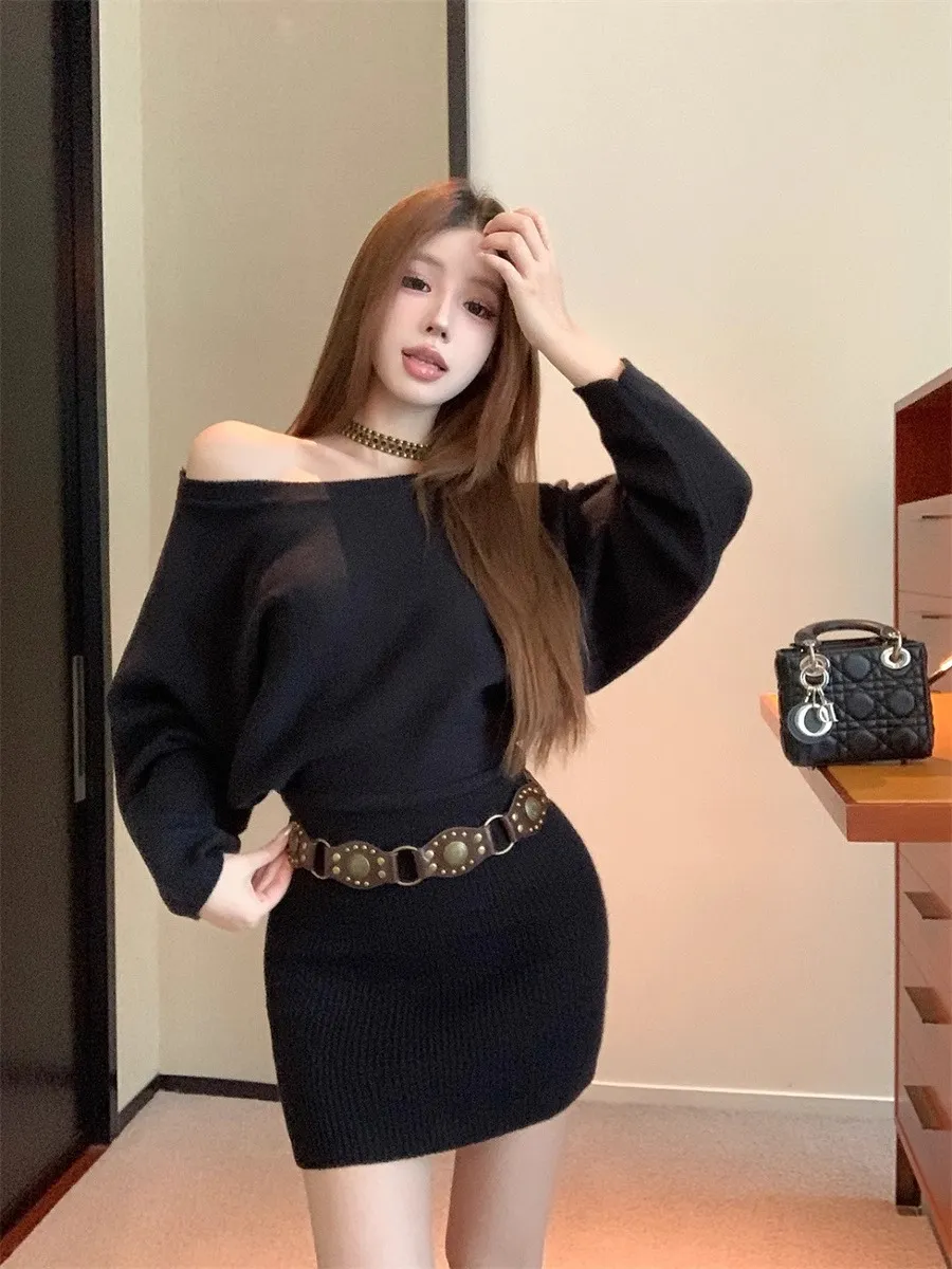 Women's Exquisite Knit Dress Off-Shoulder Long Sleeve Slim Fit Pure Desire Style Elegant Evening Party Dress for Fashionable Ladies showcase 6