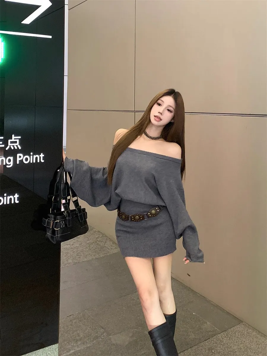 Women's Exquisite Knit Dress Off-Shoulder Long Sleeve Slim Fit Pure Desire Style Elegant Evening Party Dress for Fashionable Ladies showcase 10