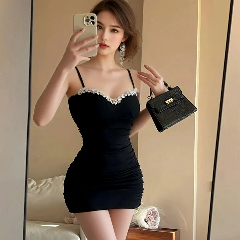 Elegant Diamond-Encrusted Suspender Dress for Women - Sexy Slimming Hip-Hugging Design, Waist & Back Revealing, Perfect for Evening Wear thumbnail 8