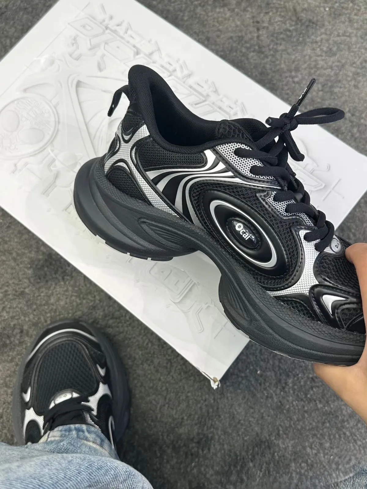 Ocai "Disk Runtech" Silver-White Flying Saucer Running Shoes for Couples - Height-Increasing Sports Fashion Dad Shoes showcase 14