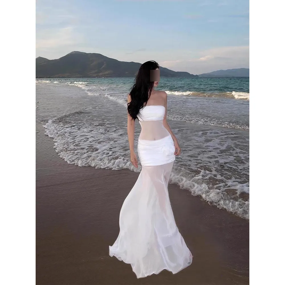 Women's Off-Shoulder Tube Dress - Slim Fit Backless Beach Sundress for Seaside Holidays & Summer Fashion thumbnail 5