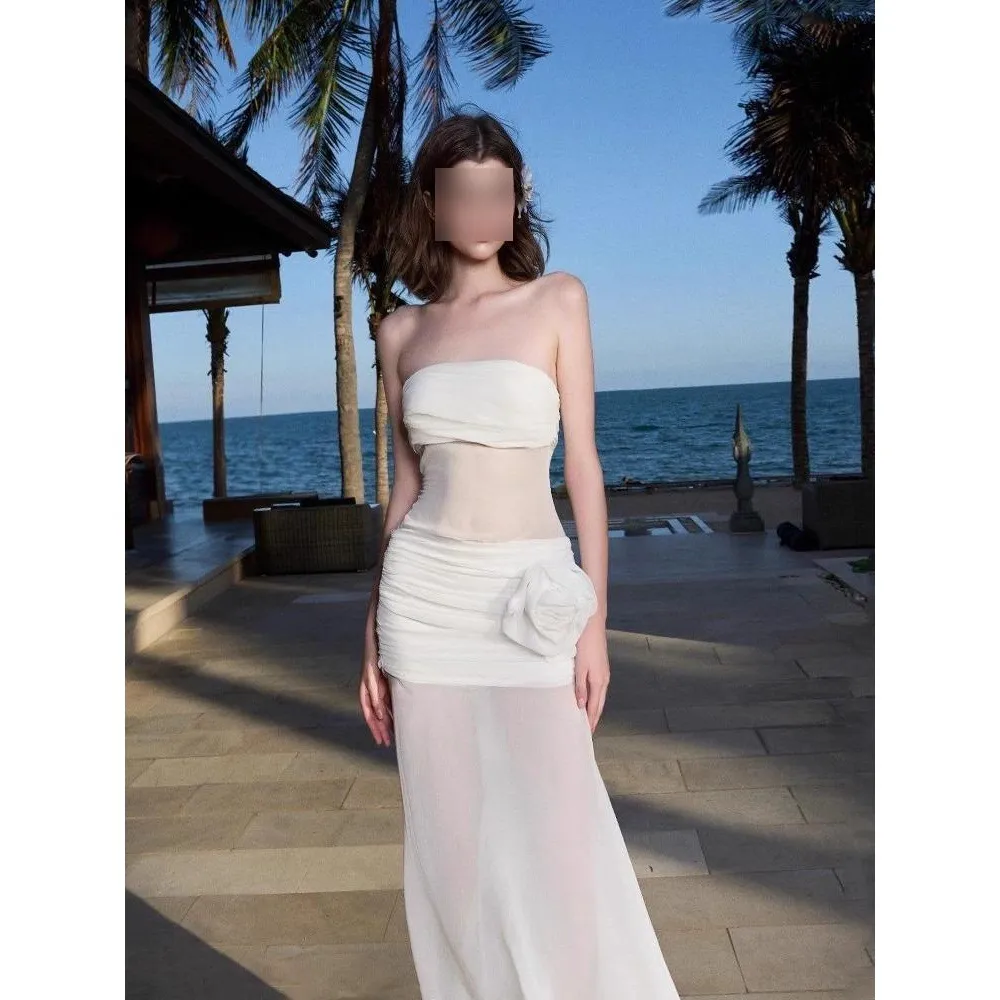 Women's Off-Shoulder Tube Dress - Slim Fit Backless Beach Sundress for Seaside Holidays & Summer Fashion thumbnail 4