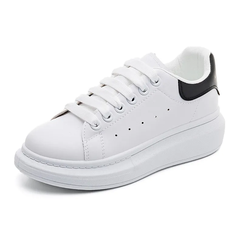 Mai Kun White Korean Style Sneakers for Women - Casual All-Match Thick-Soled Single-Layer Shoes, Perfect for 2024 Fashion Lovers thumbnail 5