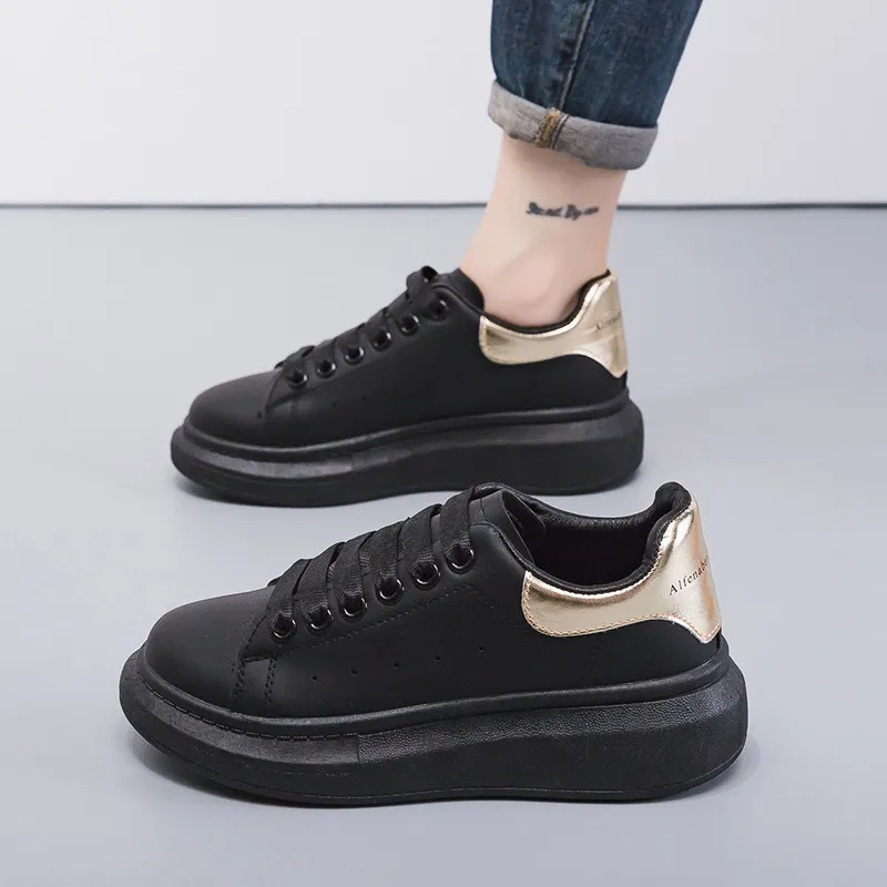 Mai Kun White Korean Style Sneakers for Women - Casual All-Match Thick-Soled Single-Layer Shoes, Perfect for 2024 Fashion Lovers thumbnail 4