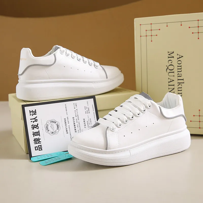 Mai Kun White Korean Style Sneakers for Women - Casual All-Match Thick-Soled Single-Layer Shoes, Perfect for 2024 Fashion Lovers thumbnail 7