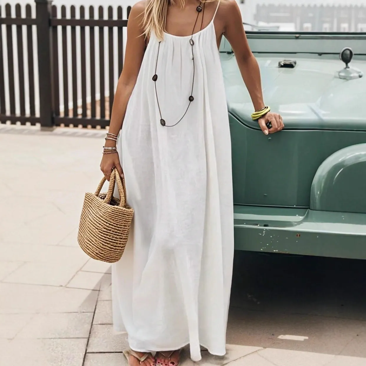 Women's Sexy Backless Loose Sleep Dress Summer V-Neck Spaghetti Strap Nightgown Lightweight Loungewear for Home thumbnail 3