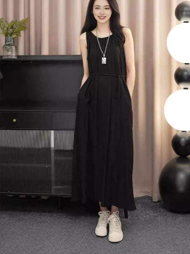 2025 French Style Elegant Black Pleated Strap Waist Vest Long Dress for Women - Chic Sleeveless A-Line Maxi Gown thumbnail 7