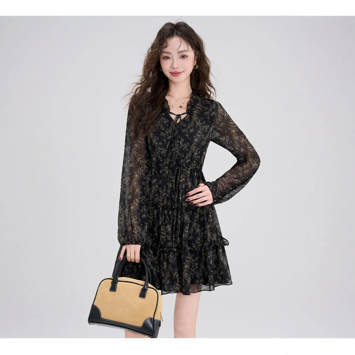 Summer Chiffon Floral Dress Women's Retro Petite Slimming Waist-Cinching Little Black Dress for Autumn Winter Style thumbnail 1
