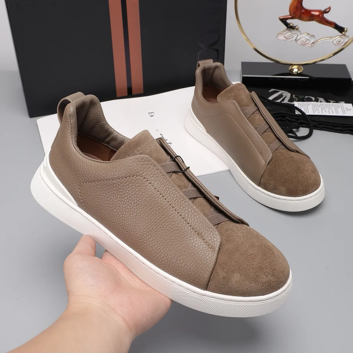 Men's Lightweight Cowhide Leather Sneakers, Breathable Slip-On Casual Sports Shoes, Versatile Low-Cut White Tennis Shoes for Daily Wear showcase 14