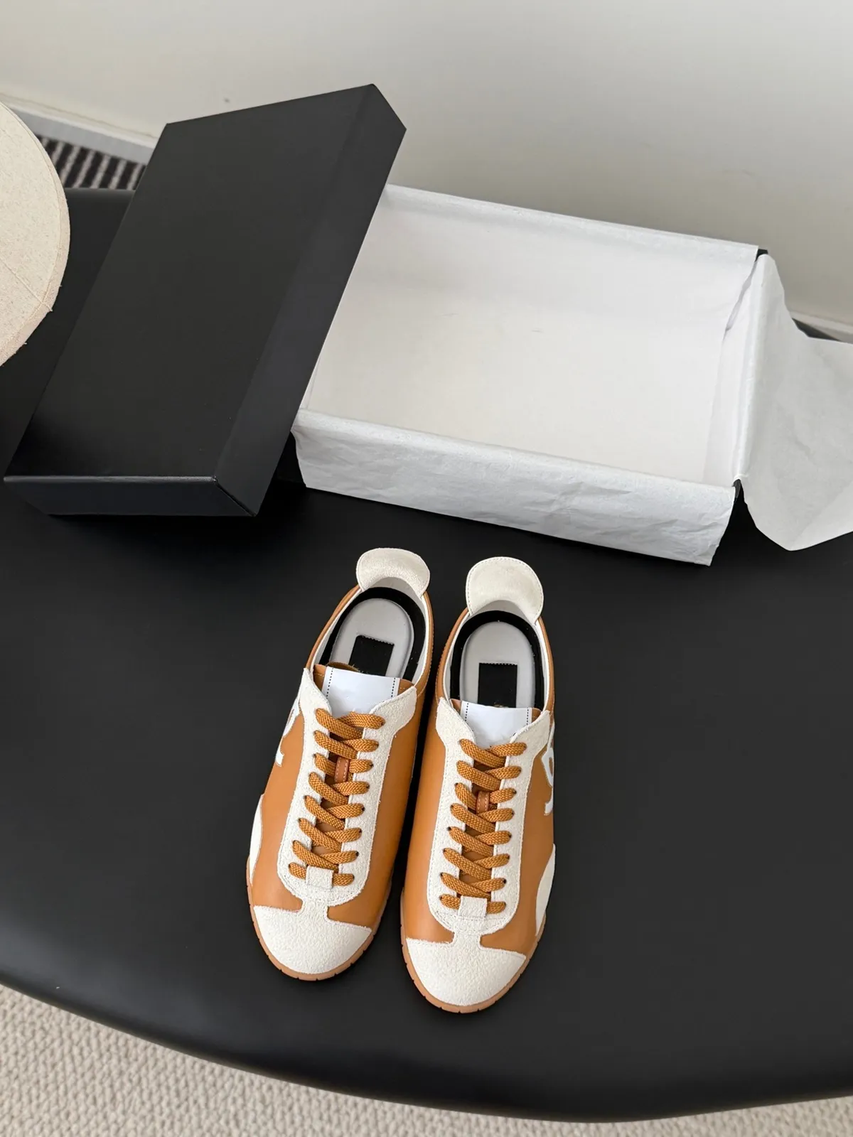 2025 New French Style Women's Genuine Leather Colorblock Casual Sneakers - Comfortable Low-Top Fashion Sports Shoes showcase 17