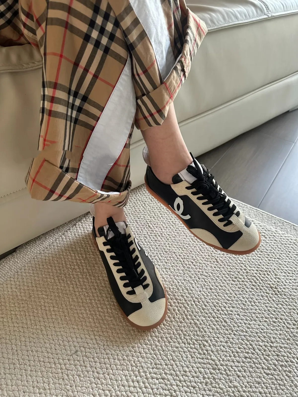 2025 New French Style Women's Genuine Leather Colorblock Casual Sneakers - Comfortable Low-Top Fashion Sports Shoes showcase 5