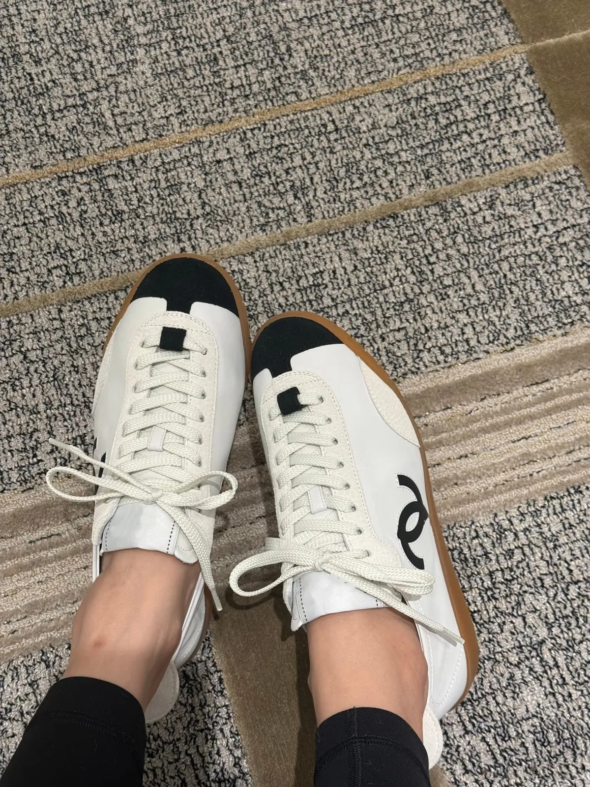 2025 New French Style Women's Genuine Leather Colorblock Casual Sneakers - Comfortable Low-Top Fashion Sports Shoes showcase 7
