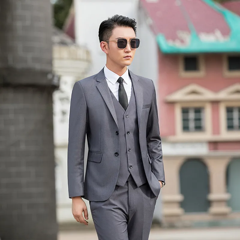 2-Button Gray 5-Piece Suit
