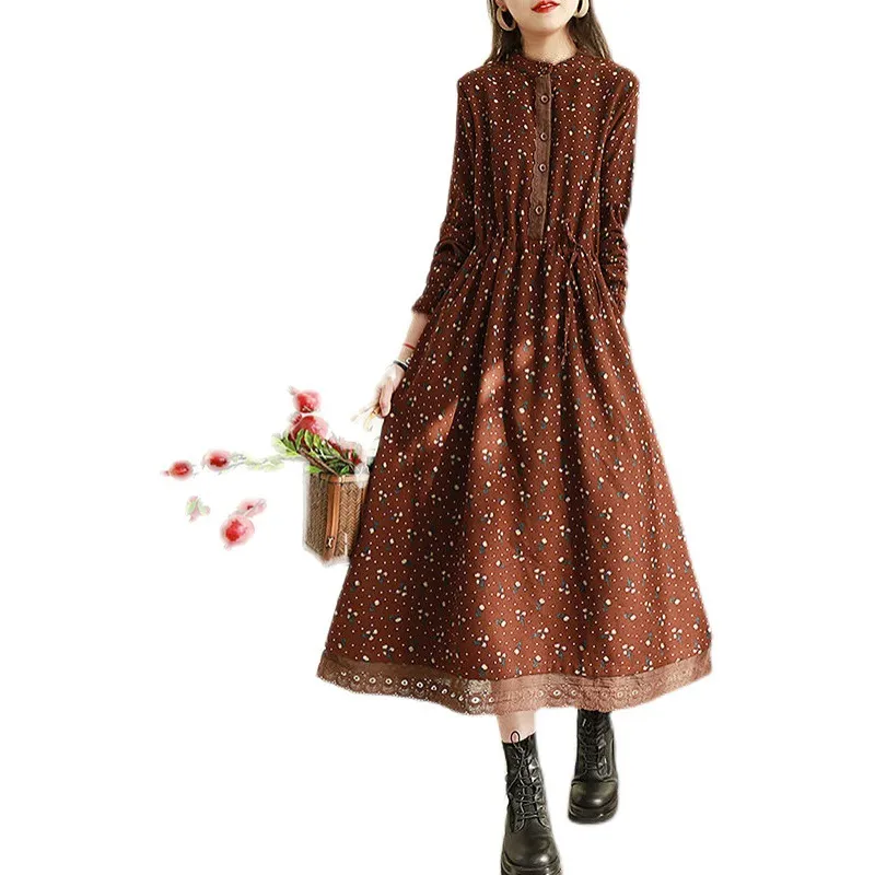 Spring Autumn Women's Retro Floral Lace Trim Long Dress - Slimming Waist-Cinching, Loose Fit, Plus Size Elegant Maxi Dress for Fashionable Ladies showcase 4