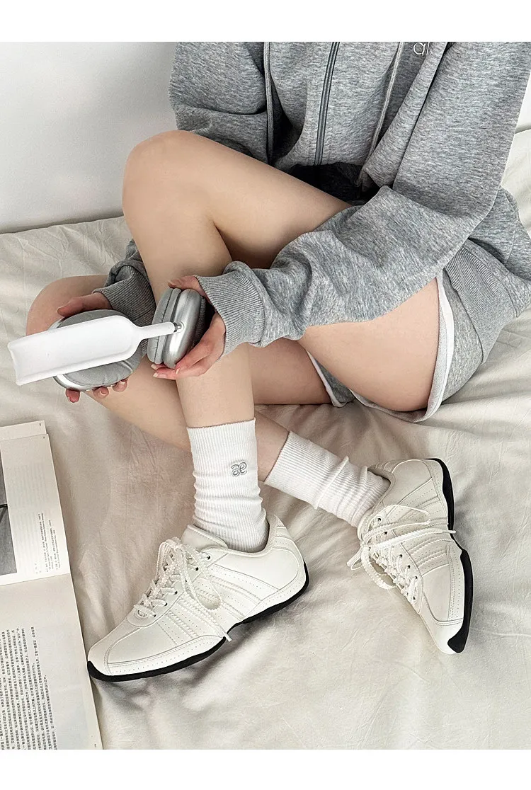Comfortable Ballet Flats for Women, Soft Sole Indoor Training Yoga Shoes, Stylish Low-Heeled Dance Shoes for Casual Wear showcase 15
