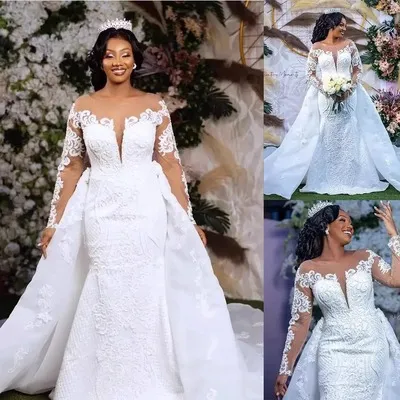 Elegant V-Neck Tulle Wedding Dress with Long Sleeves and Large Train - Retro Sexy Bridal Gown for Special Occasions showcase 9