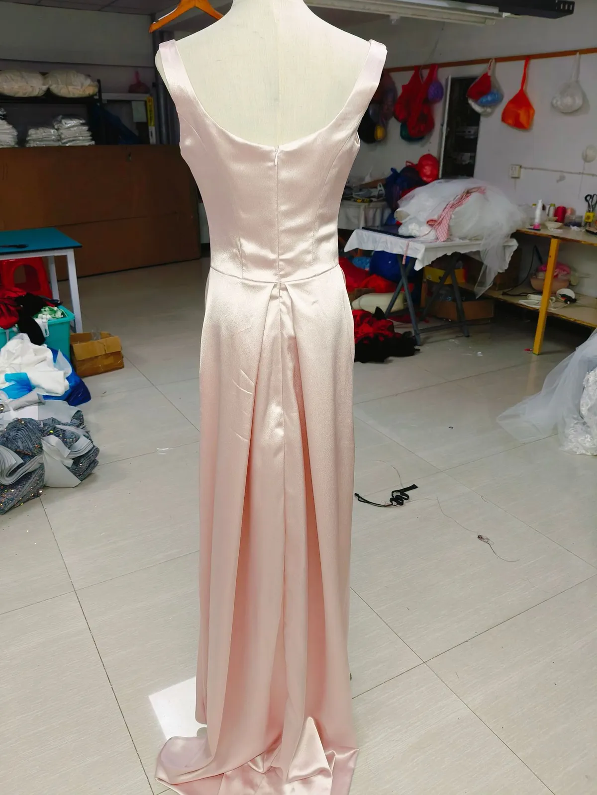 Elegant Satin Long Sleeve Wedding Dress for Banquet, Bridal Gown, Empress Dowager Inspired Design, Formal Evening Party Attire showcase 15