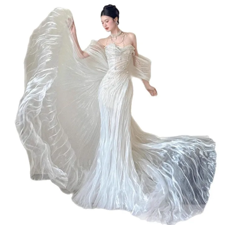 Elegant White Flowing Tulle Evening Gown with Heavy Craftsmanship, Light Luxury Niche Design, Off-Shoulder Mermaid Wedding Dress for Engagement and Bride's Toast thumbnail 5