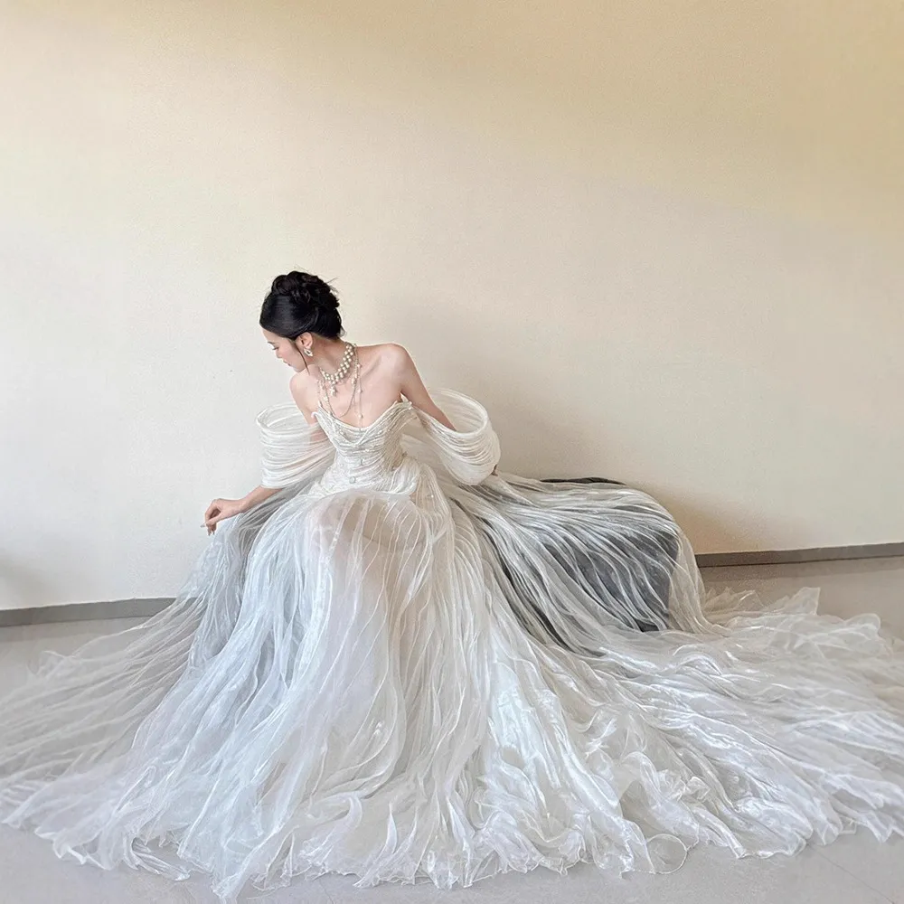 Elegant White Flowing Tulle Evening Gown with Heavy Craftsmanship, Light Luxury Niche Design, Off-Shoulder Mermaid Wedding Dress for Engagement and Bride's Toast thumbnail 2