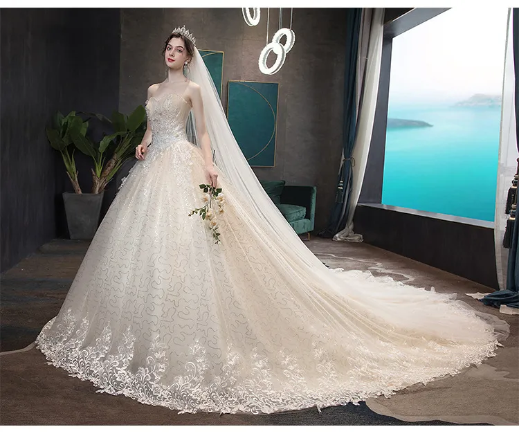 Elegant Strapless Slimming Wedding Dress 2026 Forest Style Bride Gown with Trailing Hem for a Simple and Chic Bridal Look showcase 14