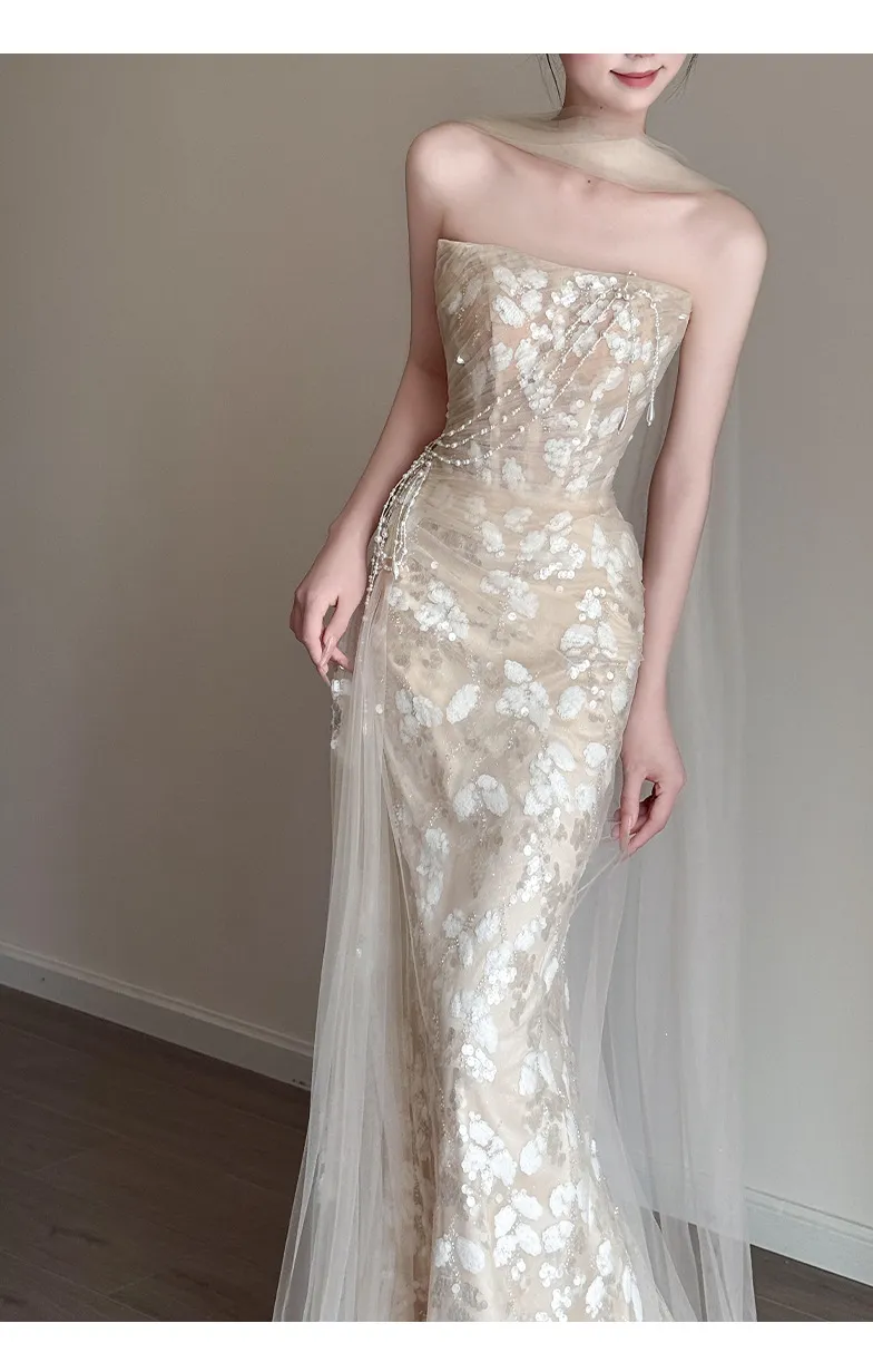 Elegant Strapless Fishtail Wedding Dress for Photoshoots & Evening Events - Light Luxury French Style Waist-Cinching Design showcase 11
