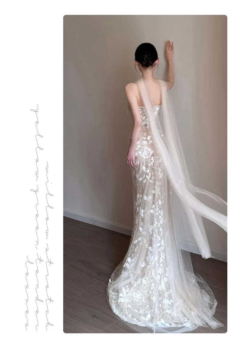 Elegant Strapless Fishtail Wedding Dress for Photoshoots & Evening Events - Light Luxury French Style Waist-Cinching Design showcase 10