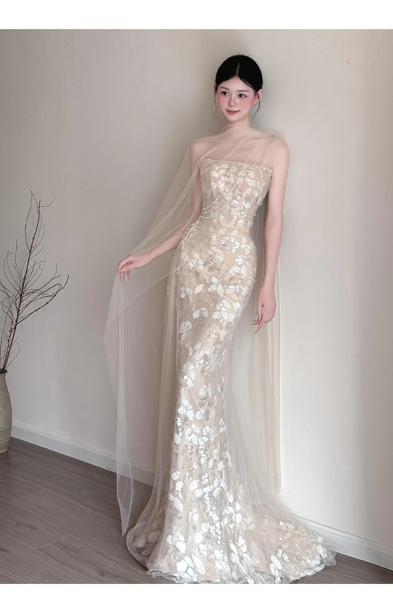 Elegant Strapless Fishtail Wedding Dress for Photoshoots & Evening Events - Light Luxury French Style Waist-Cinching Design showcase 8