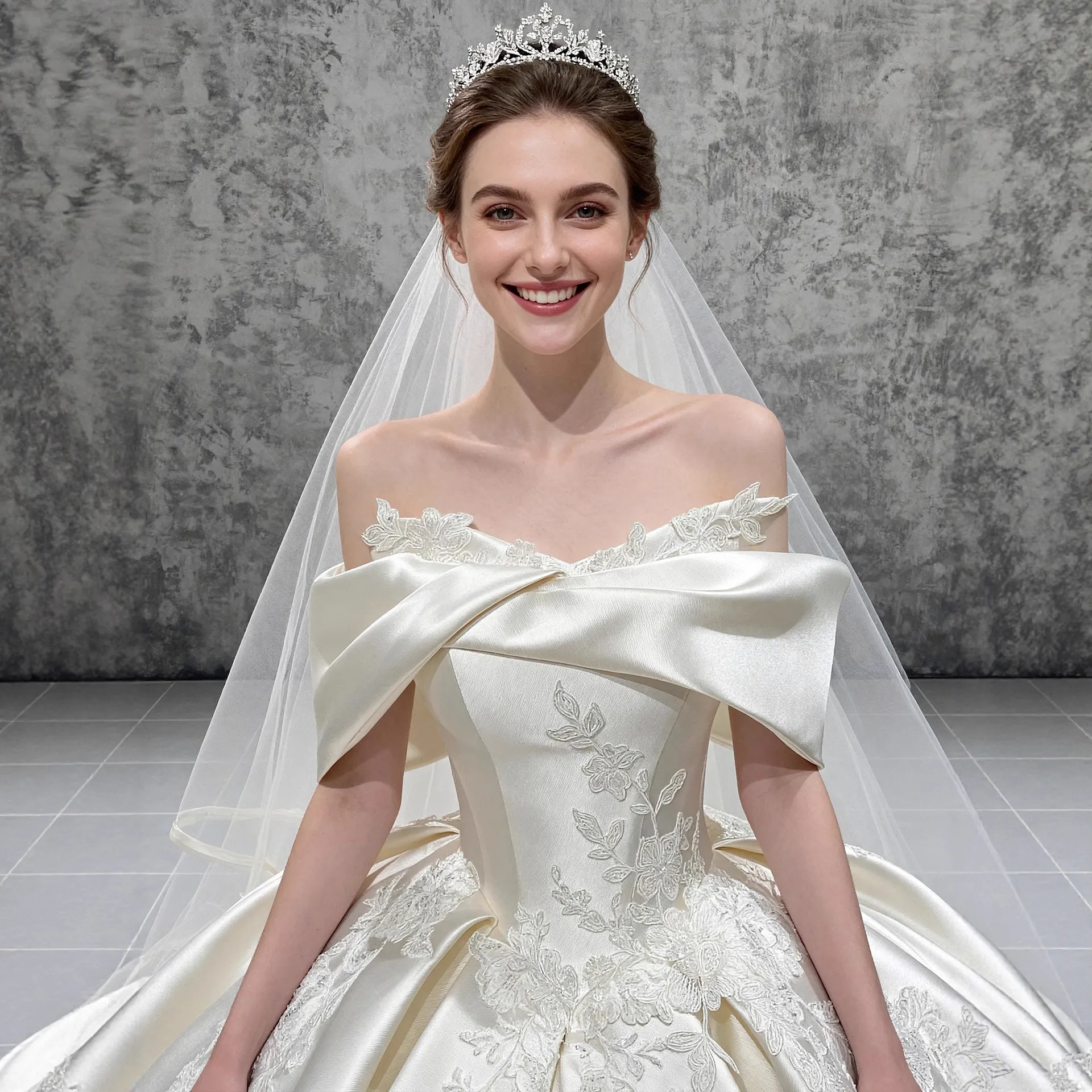 Elegant French Winter Wedding Dress 2025 - High-End Satin One-Shoulder Tail Gown for Brides thumbnail 2