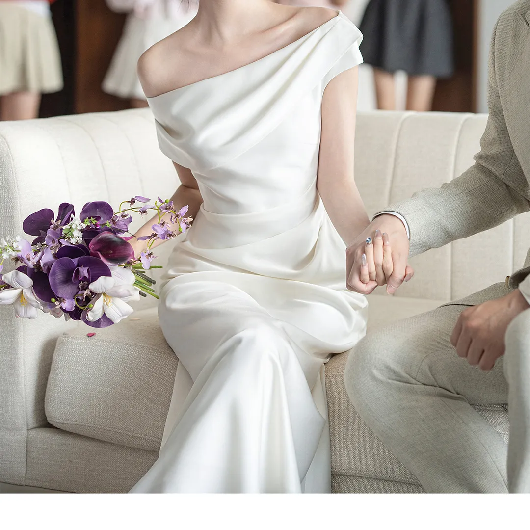 Elegant French Style Off-Shoulder Wedding Dress for Women - 2026 New Model High-End Engagement & Registration White Gown showcase 9
