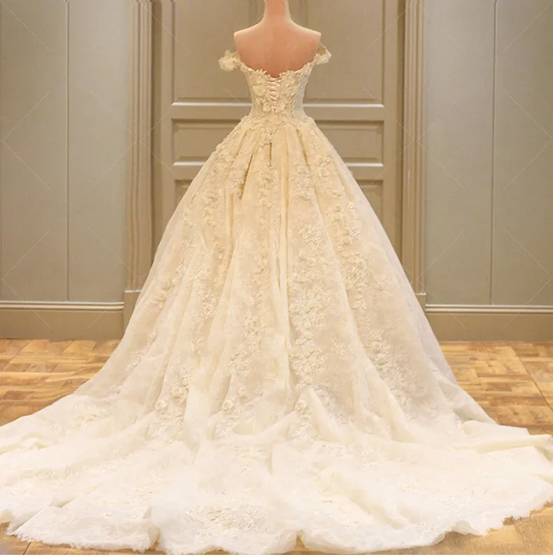 Champagne Off-the-Shoulder Wedding Dress with Train, 2026 Spring Plus-Size Korean Style Simple Floor-Length Bridal Gown for Elegant Ceremonies showcase 4