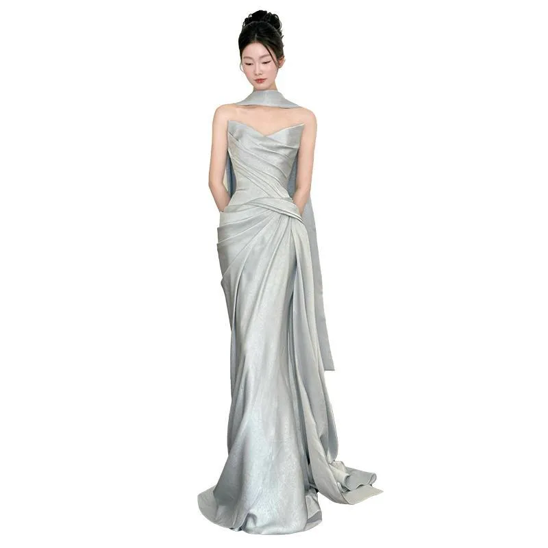 Elegant French-Style Bridal Morning Robe for Women, Luxury Wedding Veil & Engagement Toast Dress, Birthday Strapless Gown thumbnail 5