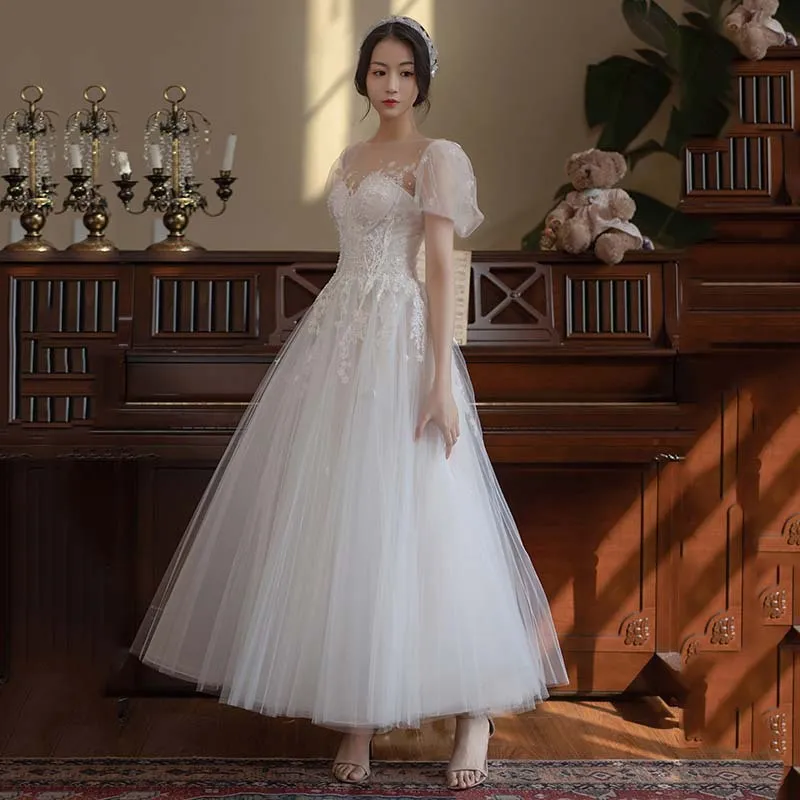 Elegant White Long Evening Gown Wedding Dress for Women, Super Fairy-Like Socialite Style for Banquets, Engagements, and Parties thumbnail 1