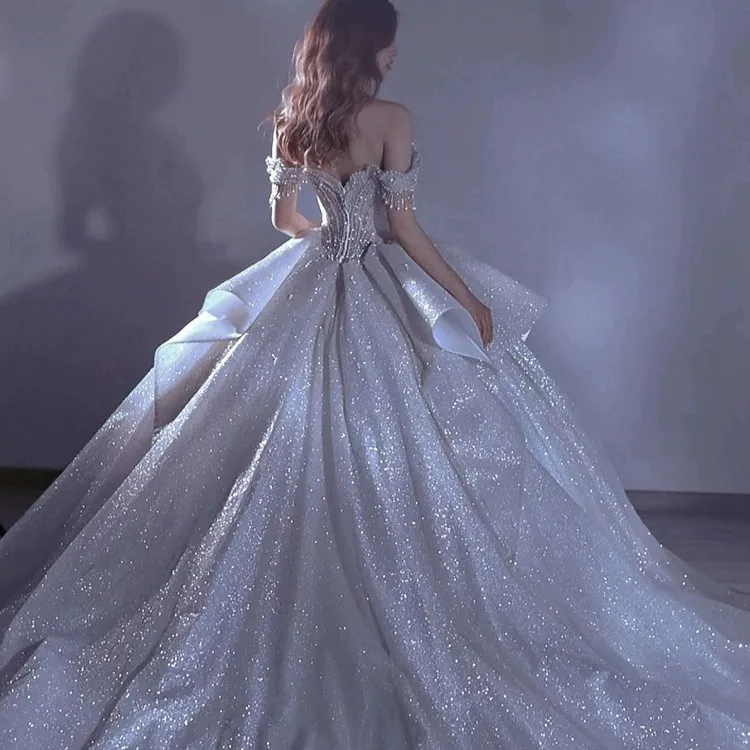 Luxury French One-Shoulder Starry Sky Wedding Dress for Women - 2025 New Bride, Palace Style, Heavy Industry Embellishment, Elegant Evening Gown thumbnail 4